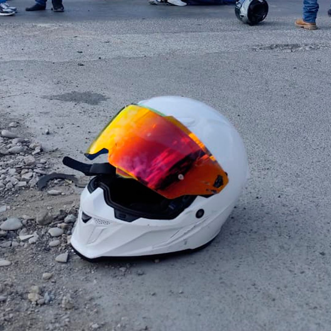 Choque Entre Automóvil y Motocicleta Deja Dos Lesionados en Piedras Negras